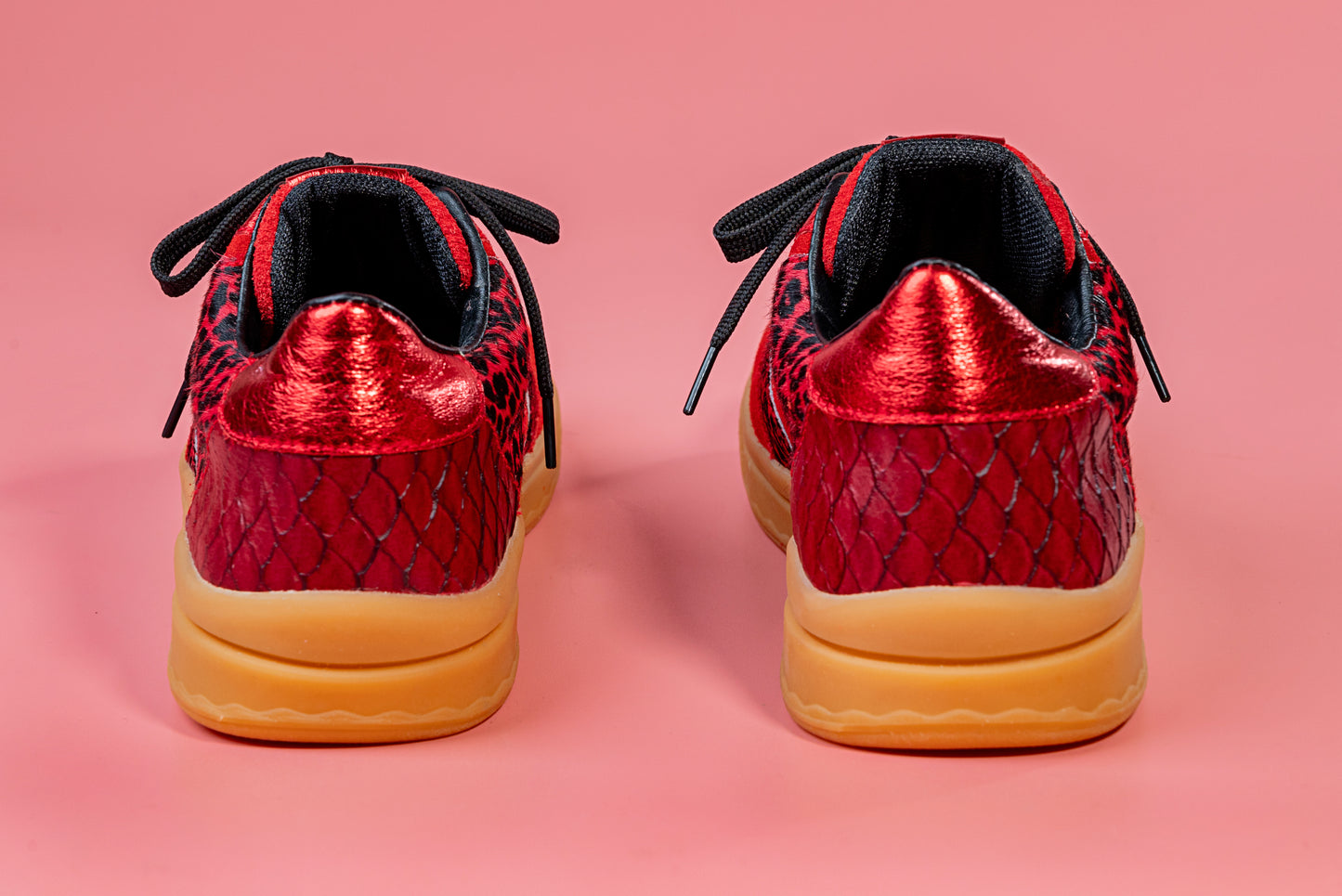 OLIVIA- tenis de cuero para mujer (print rojo)