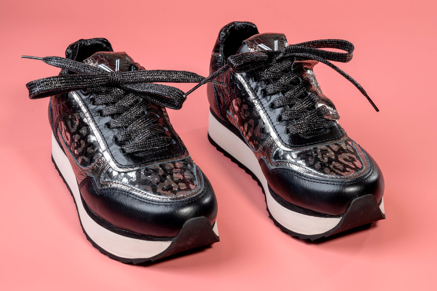 ANTONELA- tenis de cuero para mujer (negro print)