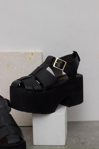 LORENZA NEGRA